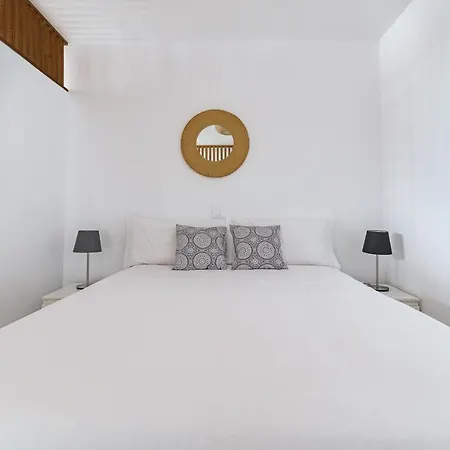 Home2book Lovely Seaside Canteras Appartement