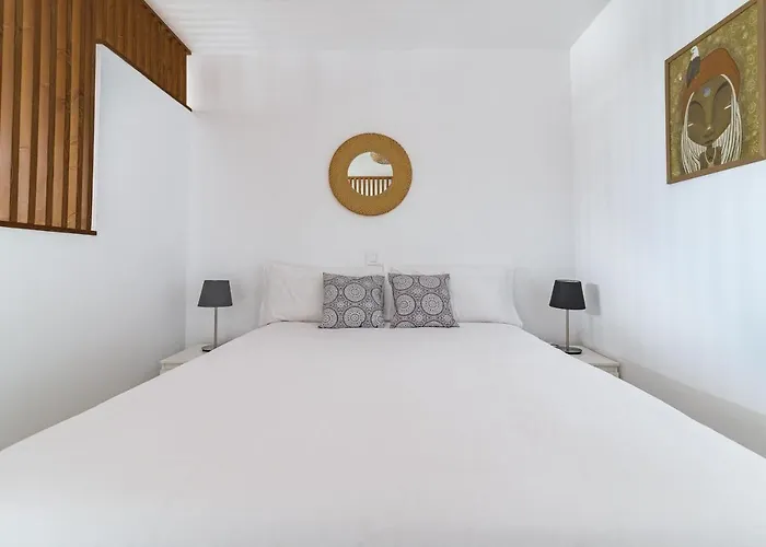 Home2book Lovely Seaside Canteras Апартаменти